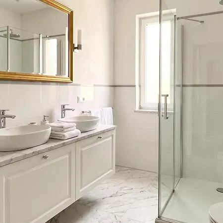 Alfama Pearl By Ag *